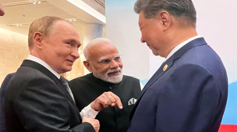 अपनी विदेश नीति का लोटा-दर्शन!