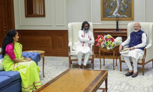 हेमंत को लेकर जारी हैं अटकलें