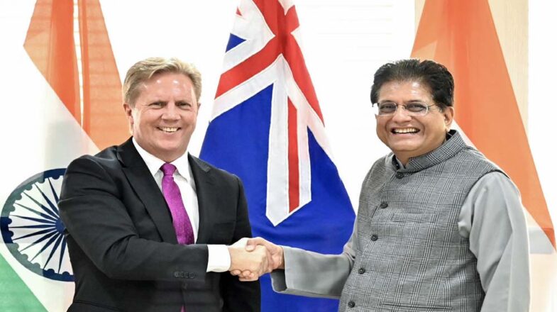 ओमान के बाद न्यूजीलैंड!