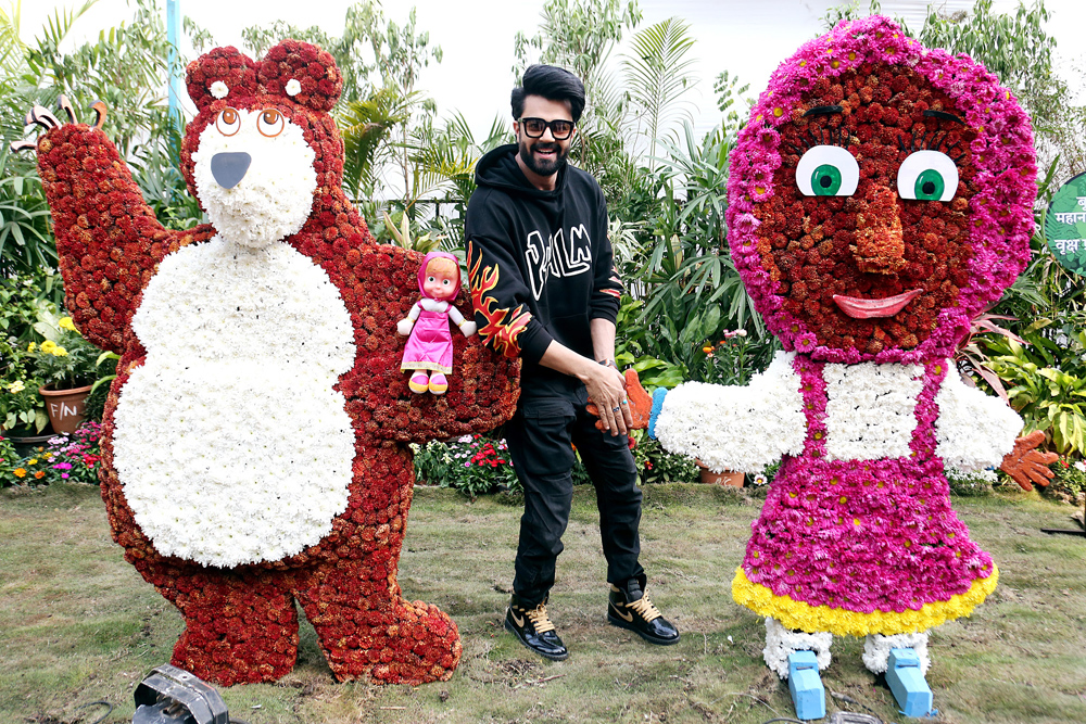 शादी की 19वीं सालगिरह, पत्नी संयुक्ता पर मनीष पॉल ने लुटाया प्यार