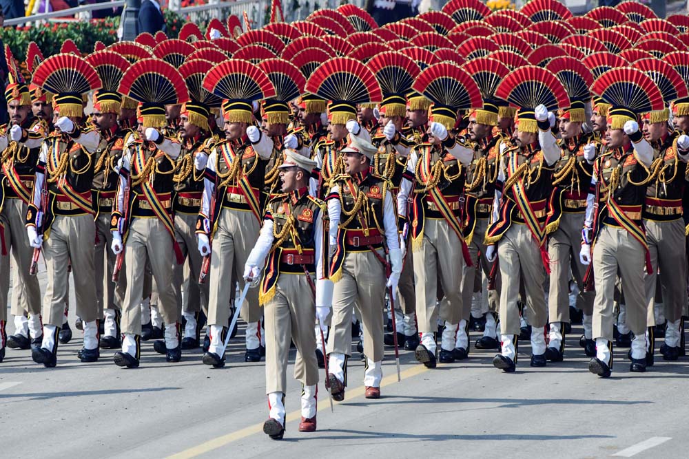 गणतंत्र दिवस पर दिखी स्वदेशी सैन्य शक्ति