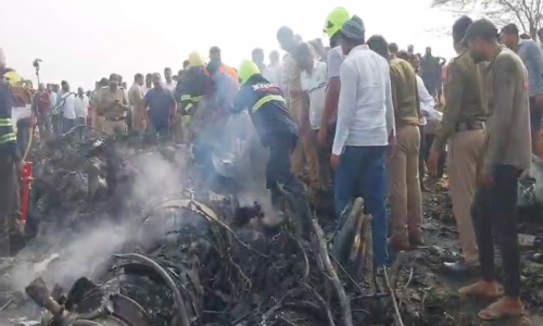 महाराष्ट्र: उपमुख्यमंत्री अजित पवार समेत 6 लोगों की विमान दुर्घटना में मौत