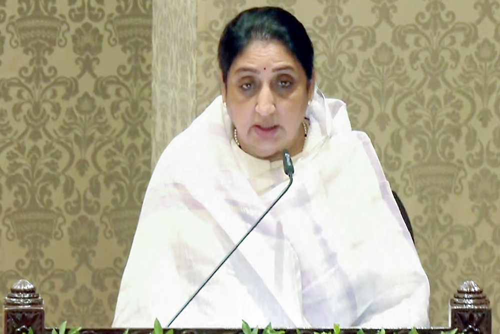 महाराष्ट्र: दिवंगत अजित पवार की पत्नी सुनेत्रा पवार ने ली उपमुख्यमंत्री पद की शपथ