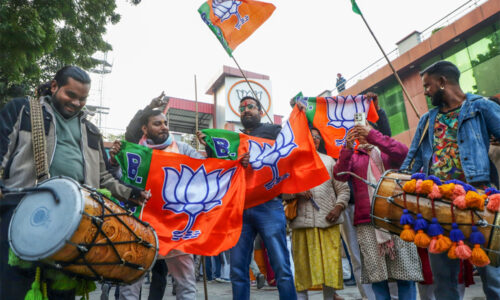 महाराष्ट्र में भाजपा का परचम