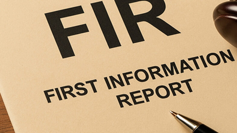 नोएडा में कंस्ट्रक्शन साइट पर इंजीनियर की मौत मामले में दो बिल्डर कंपनियों पर एफआईआर