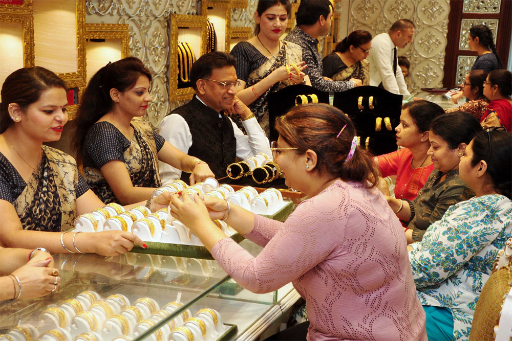 हर रोज नई ऊंचाई