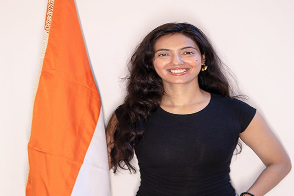 वरुण धवन की एक्टिंग की कायल हुई खुशबू पाटनी