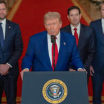 बारूदी सुरंग बिछा रहे बोट्स तबाह करने के आदेश