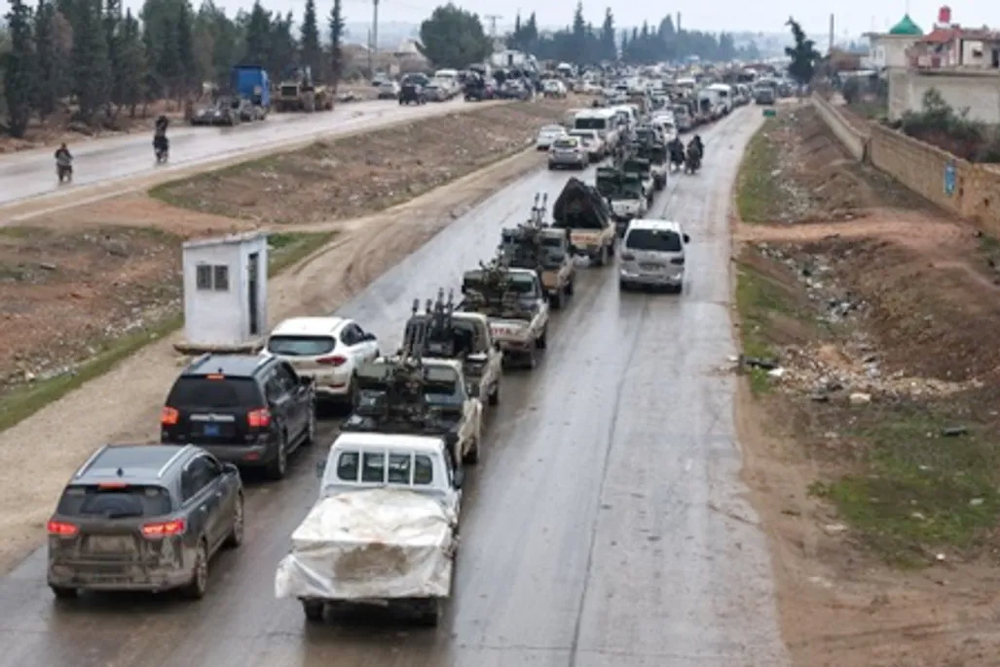 सीरिया से इराक लाए गए 150 आईएस कैदी