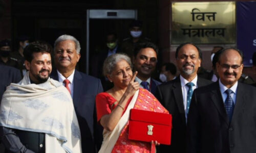 हेडलाइन भर मजबूत है