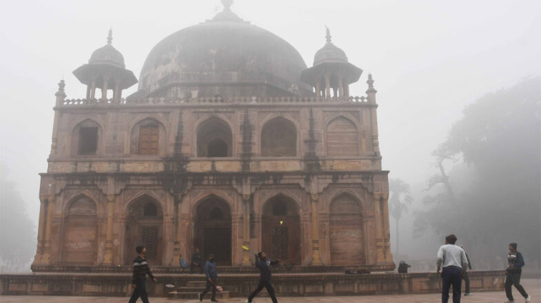 सच को स्वीकार कीजिए