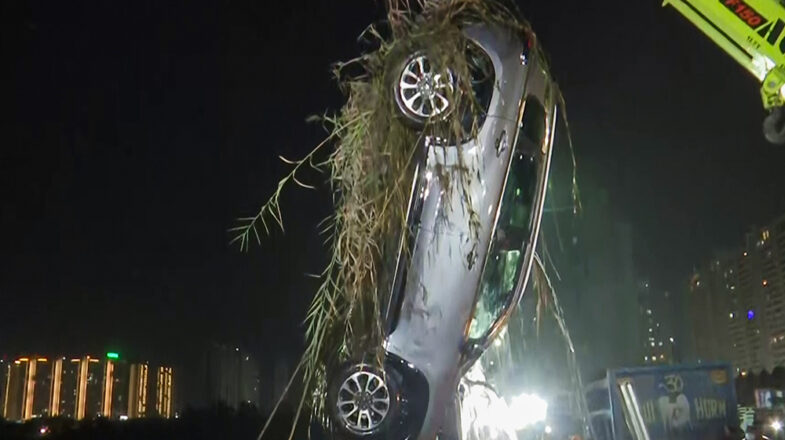 नोएडा में युवा टेकी की मौत का कौन जिम्मेदार?