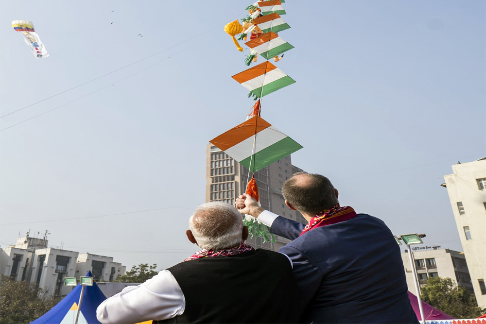 पतंगबाजी का भी पखवाड़ा