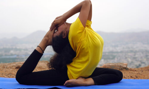 स्वस्थ जीवनशैली के लिए योग जरूरी