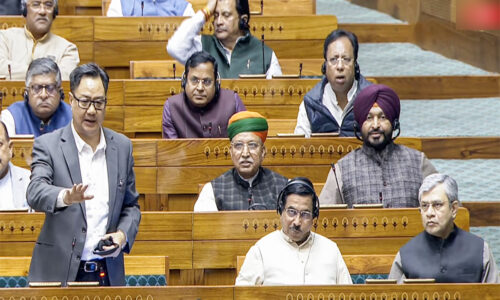 लोकसभा स्पीकर के चैंबर में घुसकर अभद्रता की गई और भला-बुरा कहा गया : किरेन रिजिजू