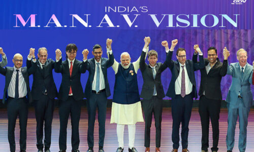 जुमलों का सिलसिला खत्म नहीं हो रहा