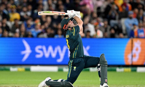 टी20 वर्ल्ड कप: कप्तान मार्श चोटिल