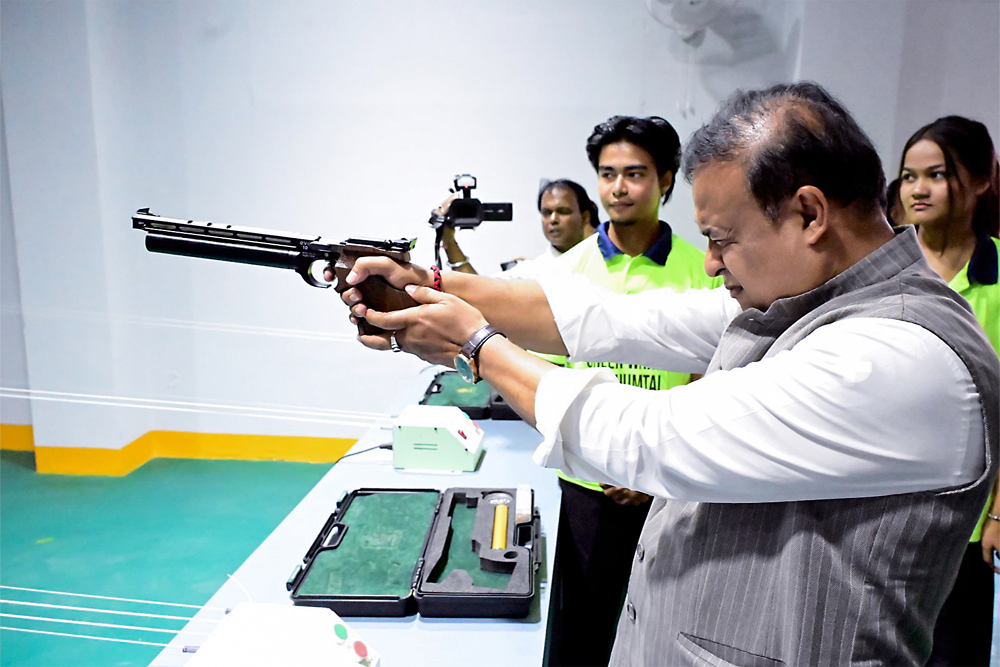 असम में सिर्फ हिंदू-मुस्लिम का मुद्दा