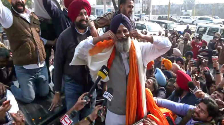 मजीठिया बाहर आए, पंजाब चुनाव की तैयारी