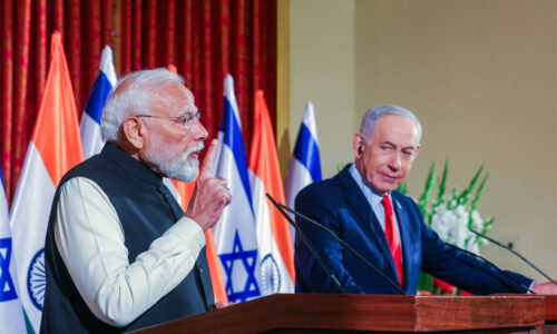 भारत को सिर्फ अपने हित साधने