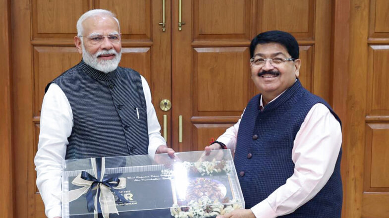नाथवानी इस बार महाराष्ट्र में लगे हैं