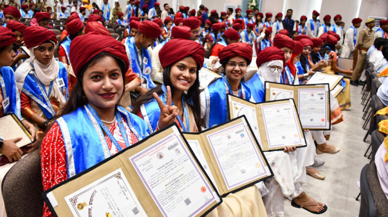 शिक्षण संस्थाओं में अब भाईसाहबों का बोलबाला