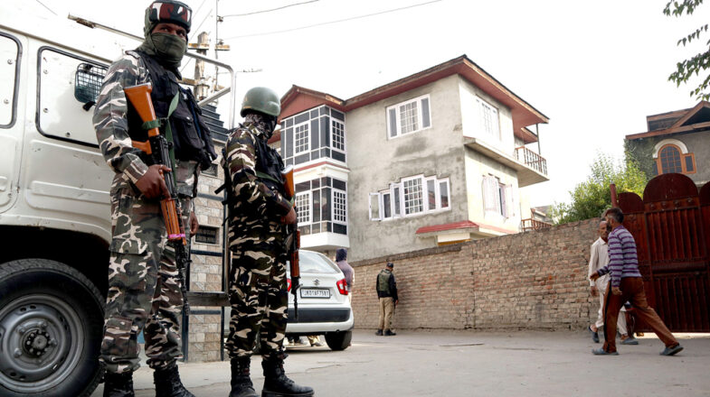 जम्मू-कश्मीरः एनआईए ने हंदवाड़ा में कारोबारी के आवास पर मारा छापा