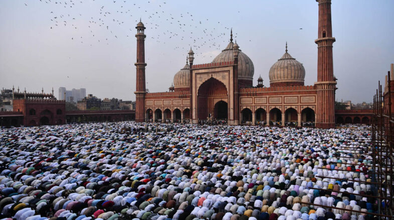 जामा मस्जिद में लोगों ने अदा की ईद-उल-फितर की नमाज