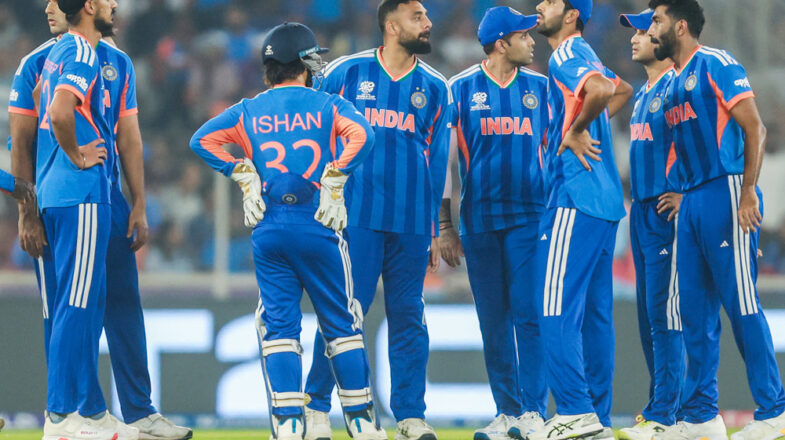 टी20 वर्ल्ड कप: भारत या इंग्लैंड वानखेड़े में किसे मिलेगा फाइनल का टिकट