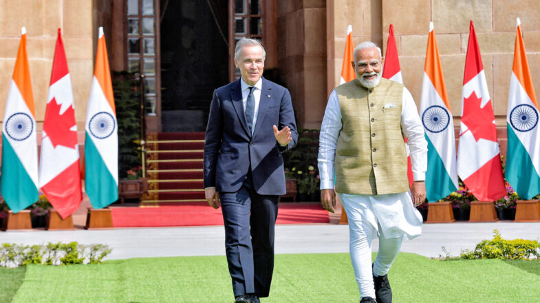 पीएम मोदी ने हैदराबाद हाउस में कनाडा के प्रधानमंत्री मार्क कार्नी से की मुलाकात