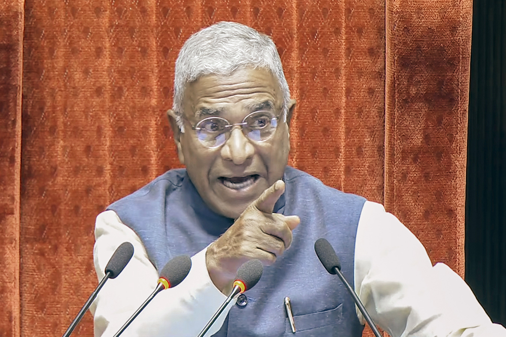 राज्यसभा से खुद भी रिटायर हो रहे उपसभापति हरिवंश नारायण सिंह