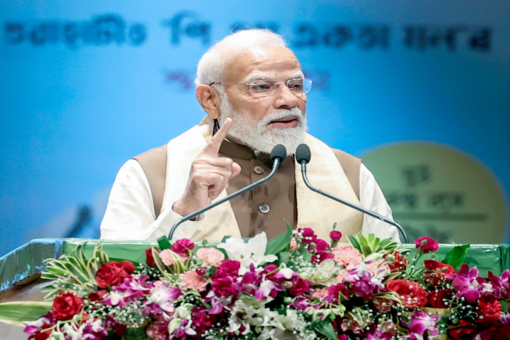 पश्चिम बंगाल दौरे पर प्रधानमंत्री नरेंद्र मोदी