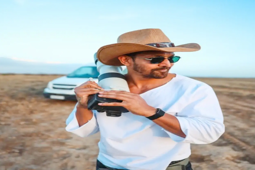 सूनसान जंगल, वैन और कैमरा… हर्षवर्धन राणे ने कुछ इस तरह बिताया अपना सुकून भरा पल