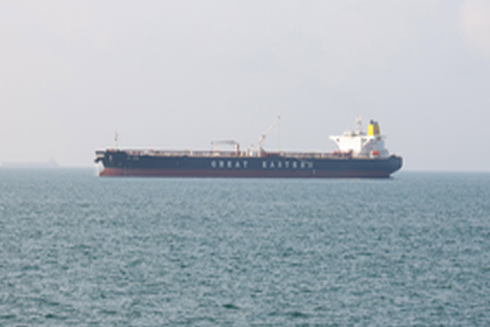 कुवैती तेल से लदे टैंकर पर ईरान ने ड्रोन से किया हमला