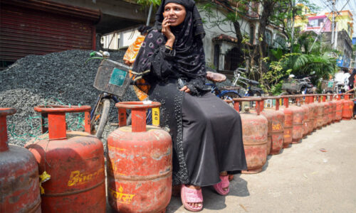 पकौड़ा इकॉनोमी के अब फाफड़ा के दिन!