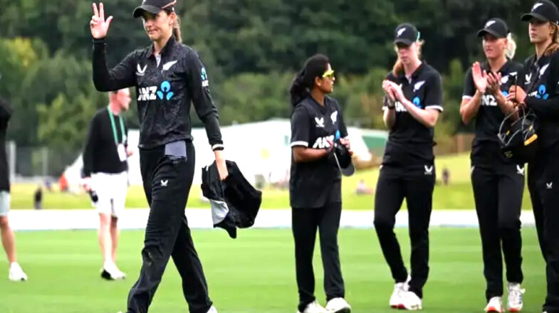 न्यूजीलैंड महिला टीम ने 3-0 से जीती वनडे सीरीज