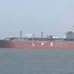 भारत के दो और टैंकर होरमुज से निकले