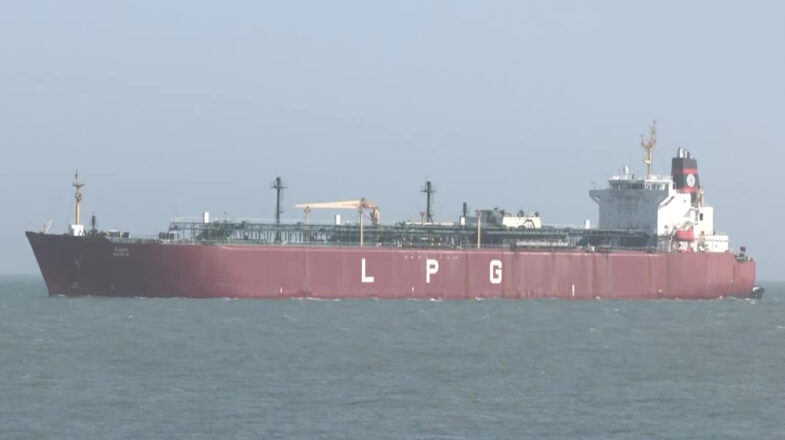 एलपीजी का जहाज भारत पहुंचा