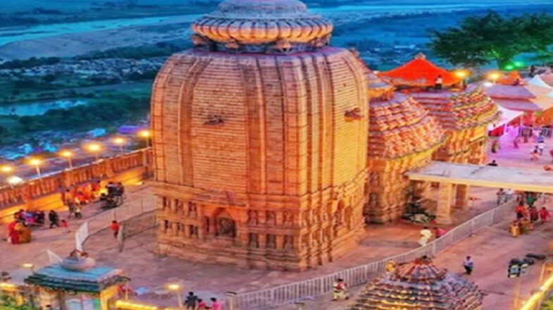 तंत्र की देवी मां तारा-तारिणी के दर्शन से बदल जाती है किस्मत