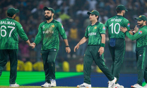 टी20 विश्व कप में खराब प्रदर्शन के बाद पाकिस्तानी खिलाड़ियों पर लगा भारी जुर्माना
