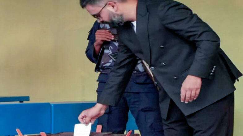 नेपाल में ओली हारे, बालेन सरकार बनाएंगे