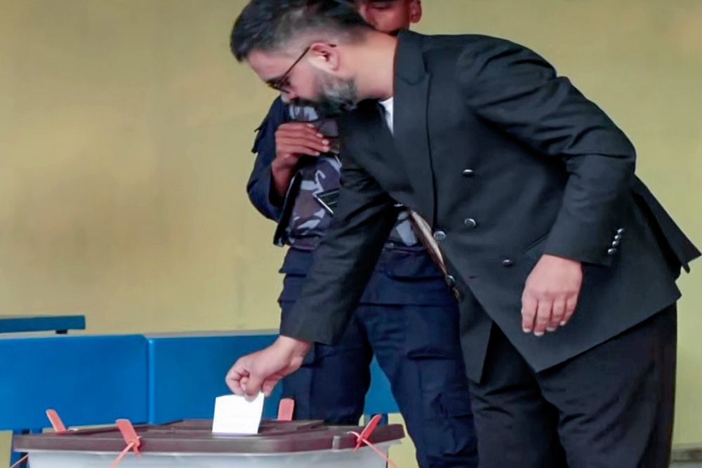 नेपाल में ओली हारे, बालेन सरकार बनाएंगे