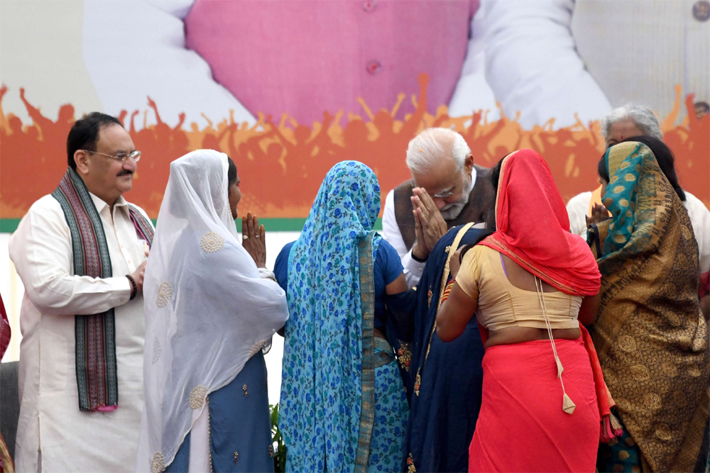 बंगाल चुनाव भी ध्यान में है