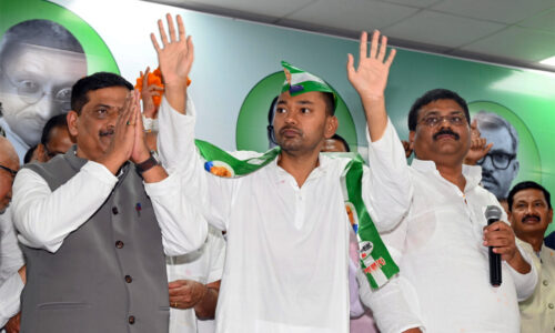 जद (यू) में नीतीश का बेटा शामिल