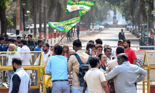 नीतीश समर्थकों के प्रदर्शन