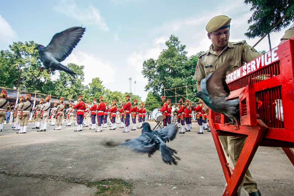 कबूतरी संचार की पुरानी व्यवस्था