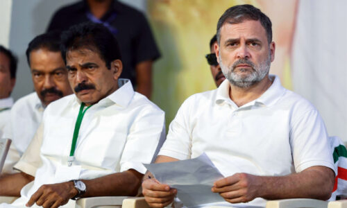 केरल में कांग्रेस जीती तो महिला सीएम