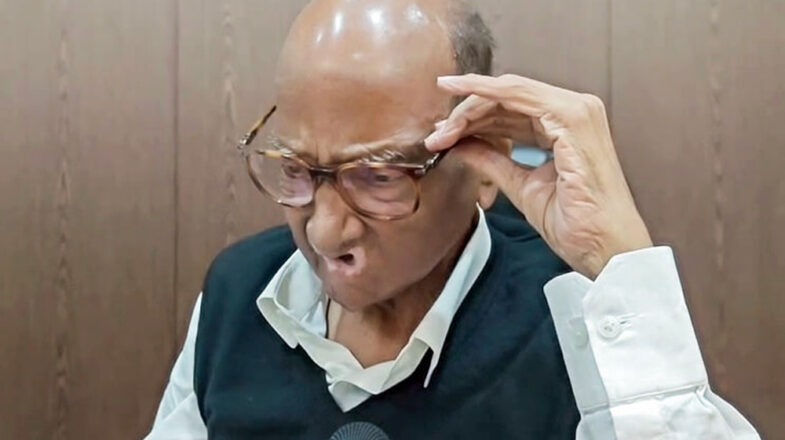 पवार की राजनीति पर नजर