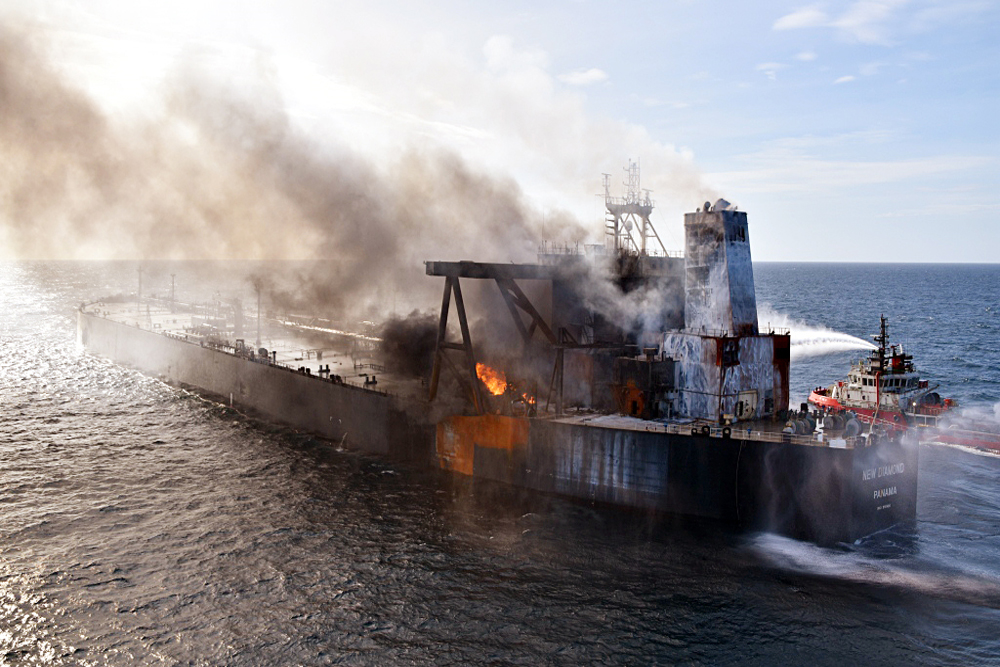 भारत तक पहुंची आंच