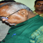 पश्चिम बंगाल चुनाव से पहले ईडी ने पूर्व शिक्षा मंत्री पार्थ चटर्जी के आवास पर छापा मारा